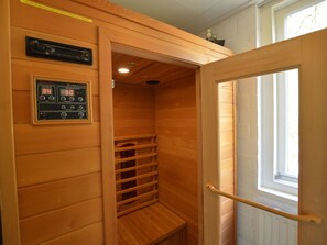 Spa - Romantic Forest Retreat With Sauna (Stramproy)