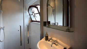 Ferienhaus | Badezimmer | Badewanne