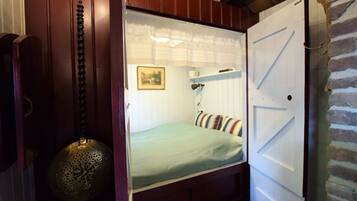 Casa | 2 habitaciones, muebles diferentes y ropa de cama