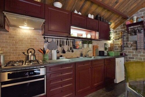 Cottage Near Bourtange With Hot Tub