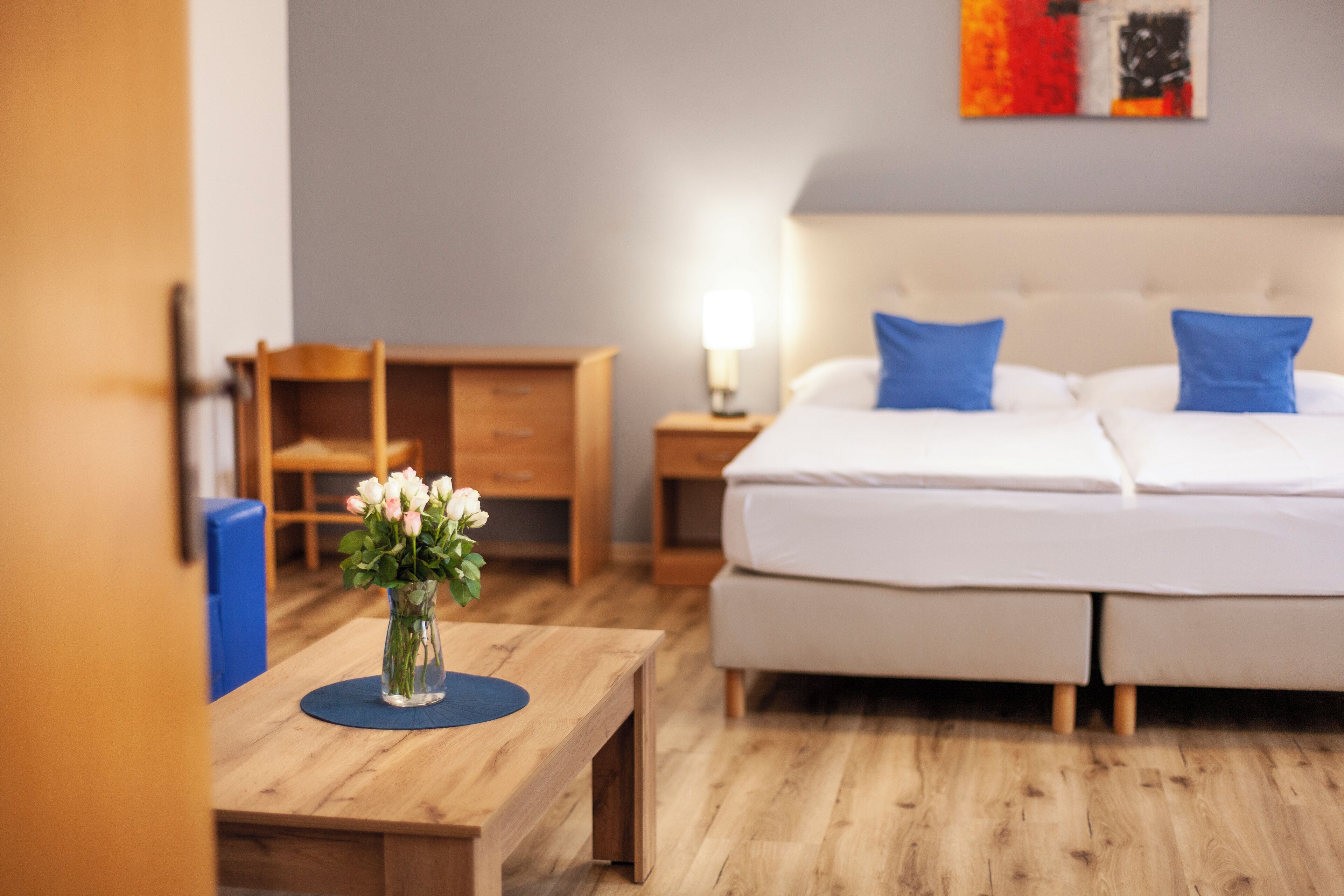 Apartment (1) | Hypo-allergenic bedding, Select Comfort beds, minibar, in-room safe