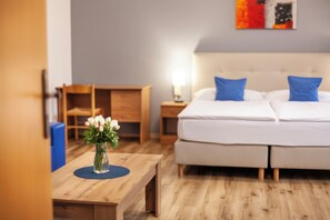 Apartment (1) | Allergikerbettwaren, Select-Comfort-Betten, Minibar, Zimmersafe