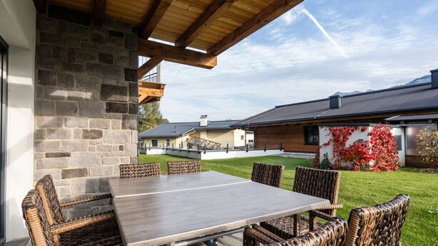 Balcony - Luxurious Apartment in Piesendorf (Piesendorf)