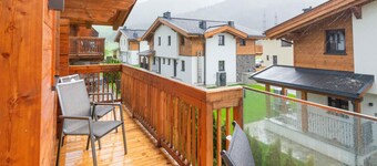 Chalet in Niedernsill Near Ski Slopes