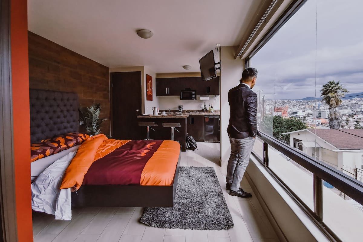 Comfort Double Room | Premium bedding, down comforters, iron/ironing board, WiFi (free)