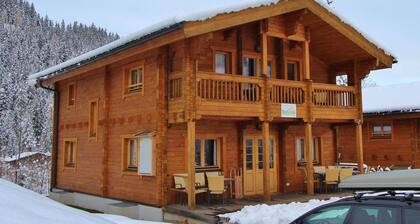 Comfortable Chalet With Whirlpool and Sauna in Krimml
