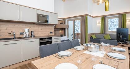 Chalet in Saalbach Near Ski Lift