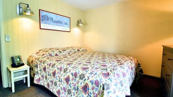 Cottage | 2 bedrooms, bed sheets