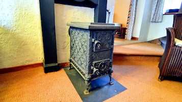 Cottage | Interior detail