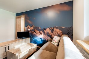 Apartment | Living room - Apartment in Wald Near Zillertal Ski Slopes (Wald im Pinzgau)