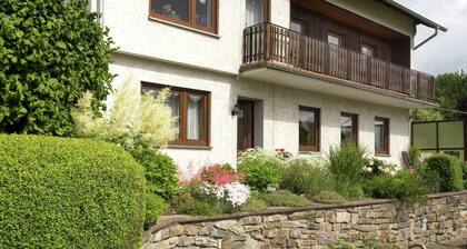 Ferienwohnung im Sauerland Hillside