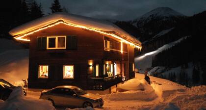 Chalet Innerkrems: Experience Pure Austria at 1,600 Meters Altitude
