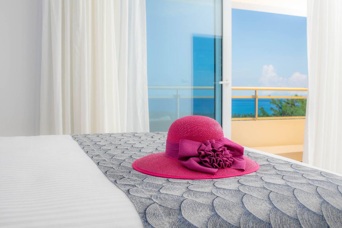 Superior Room | 1 bedroom, Egyptian cotton sheets, premium bedding, down comforters