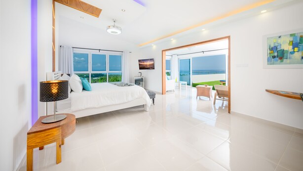 Luxury Suite | Egyptian cotton sheets, premium bedding, down comforters - Hotel Coco Honey Hill (Las Terrenas)