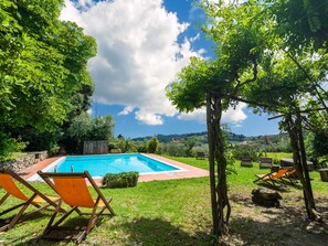 House | Pool