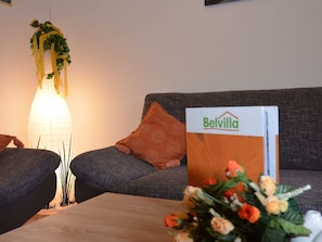 Apartment | 2 bedrooms, individually furnished, bed sheets