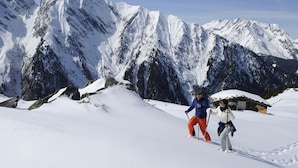 Exterior - Idyllic Apartment in Hippach with Ski Storage near Ski Area (Schwendau)