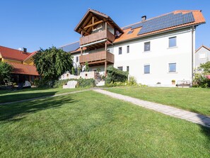Exterior - Apartment in Tännesberg With Terrace, Garden, Pond, Heating (Tannesberg)
