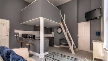 1 bedroom, down duvets, pillow-top beds, individually decorated
