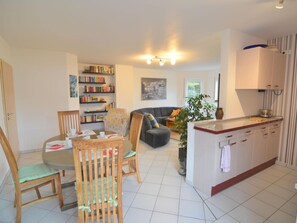 Apartment | Eigene Küche | Hochstuhl
