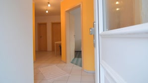 Apartment | Reception - Beautiful Holdiday Home in Ulmen Near the Lake (Ulmen)