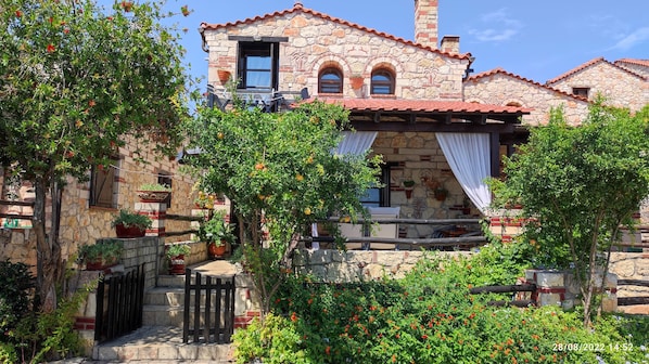 Exterior - ARTEMIS STONE HOUSE (ΧΑΛΚΙΔΙΚΗ)