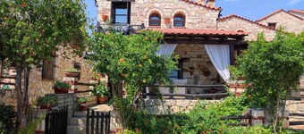 MAISON EN PIERRE ARTEMIS 