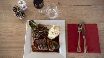 Essen und Trinken