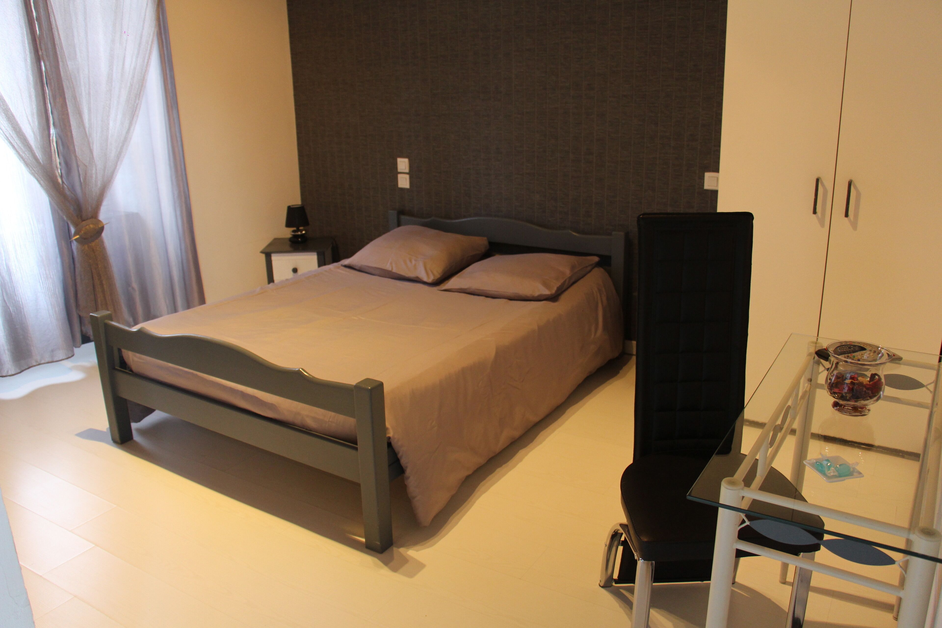 1 dormitorio, wifi, ropa de cama