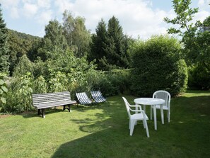 Balcony - Snug Holiday Home in Quedlinburg near Forest (Quedlinburg)
