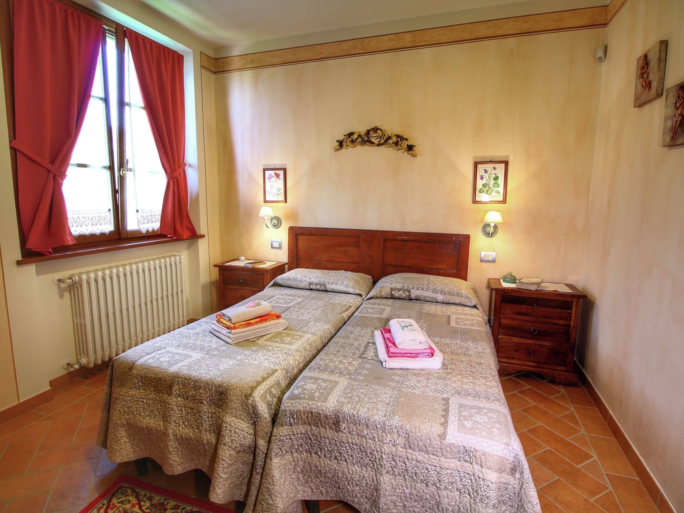 2 bedrooms, individually furnished, bed sheets