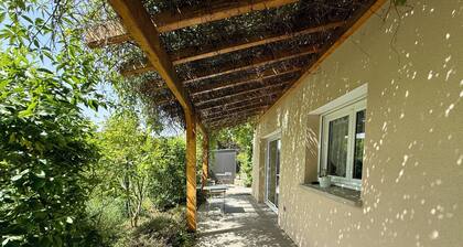 A serene interlude at the gateway to Lyon