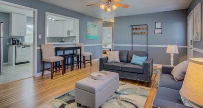 Colorado Springs Uccs Grey Cottagedog Friendly!