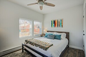 Departamento (1 Bedroom) | 1 habitación, tabla de planchar con plancha y ropa de cama 