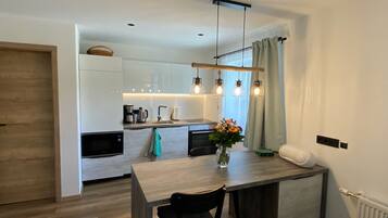 Rumah | Dapur pribadi | Kursi makan untuk bayi