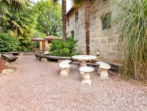 Balcony - Luxurious Restored Building With Heated Swimming Pool, Terraces and Jacuzzi (Lacapelle-Marival)