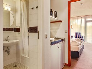 Apartment | Bathroom