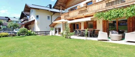 Chalet | Garden