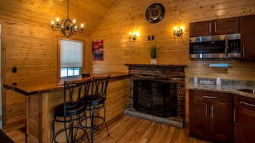 特級小屋 | 私人廚房 | 微波爐、爐具、咖啡機/沖茶器、多士爐
