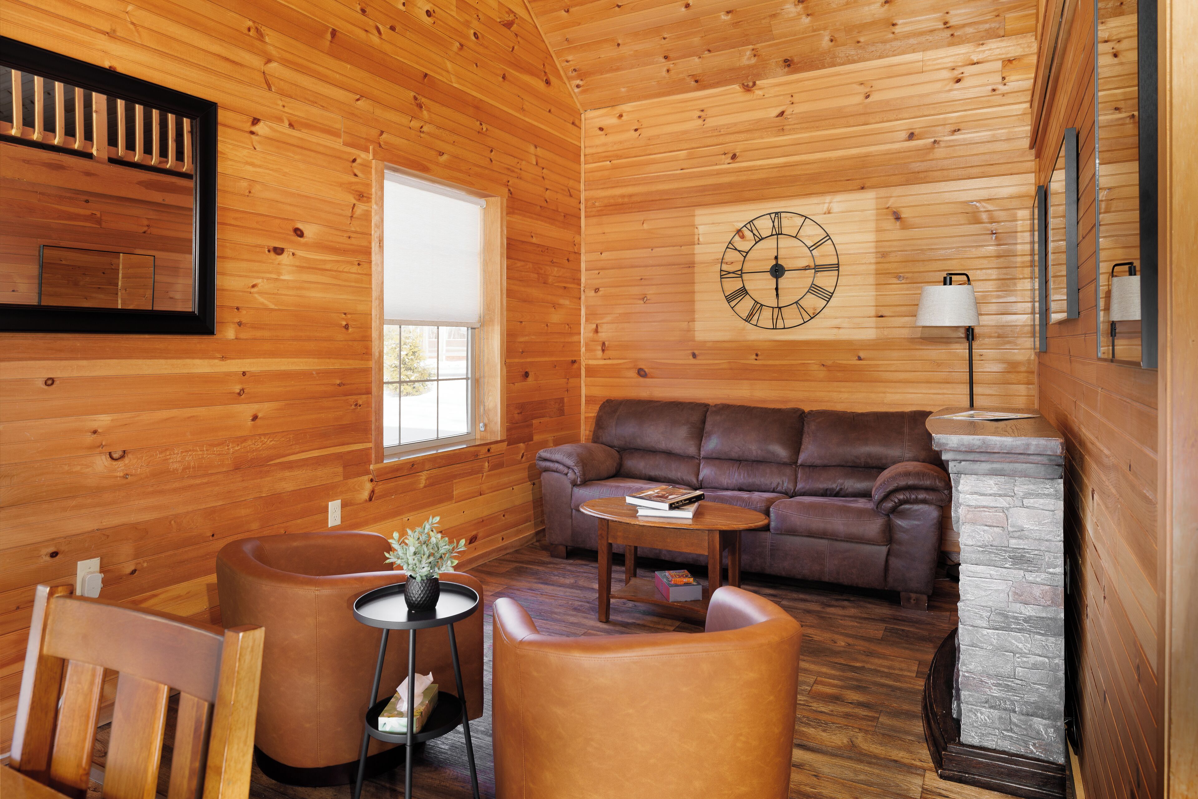 32-inch Smart TV with digital channels, TV