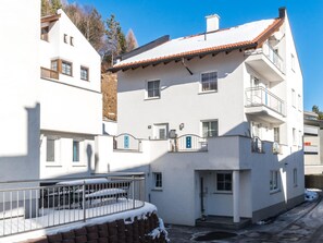 Apartment | Exterior