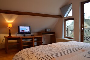 1 habitación y ropa de cama 