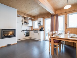 Private kitchen - Chalet in Hohentauern Near Ski Lift (Hohentauern)