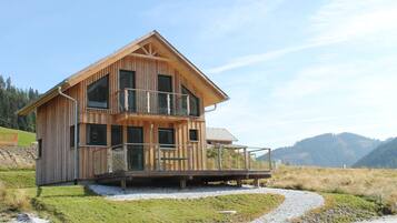 Chalet | Exterior