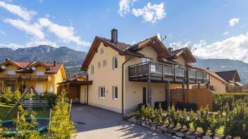Chalet | Exterior