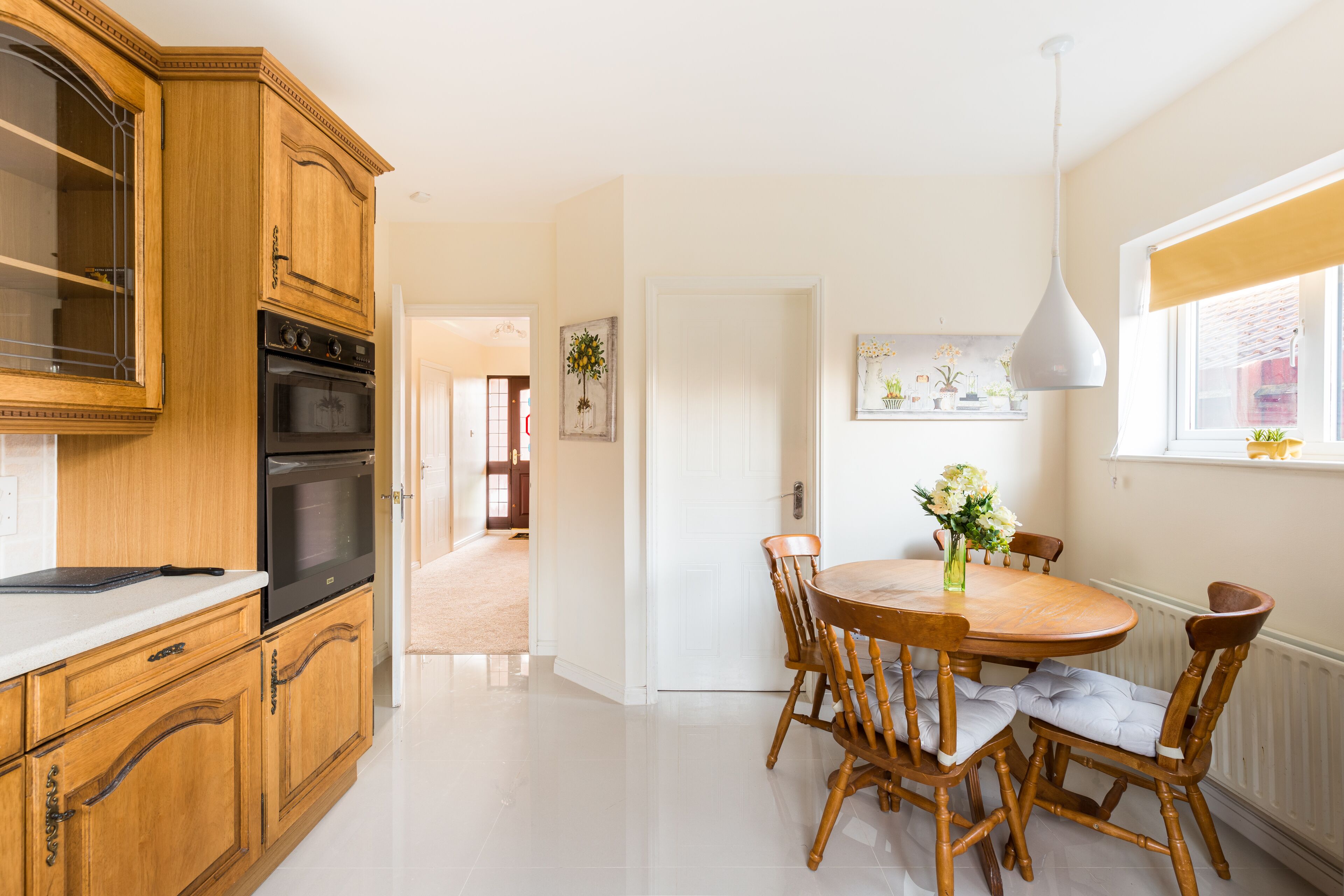 House, Private Bathroom (4 Bed  Nec/Bhx/Snowdome) | Private kitchen | High chair