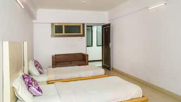Phòng Tiêu chuẩn | 1 phòng ngủ, két bảo mật tại phòng, trang trí khác biệt
