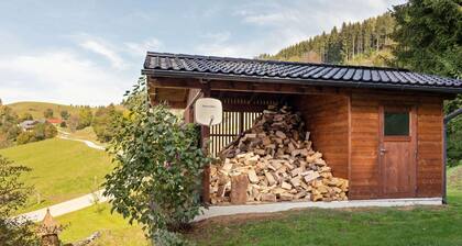 Cosy Holiday Home With Private Pool
