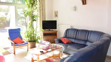 House | Living area | TV