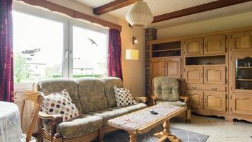 Cottage | Living room